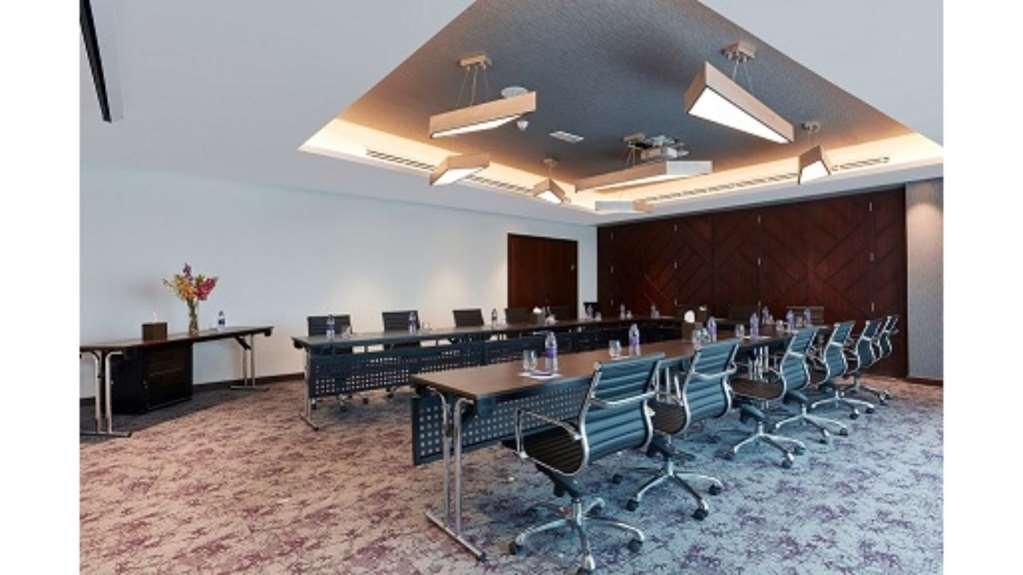 מלון דובאי Park Regis Business Bay מתקנים תמונה